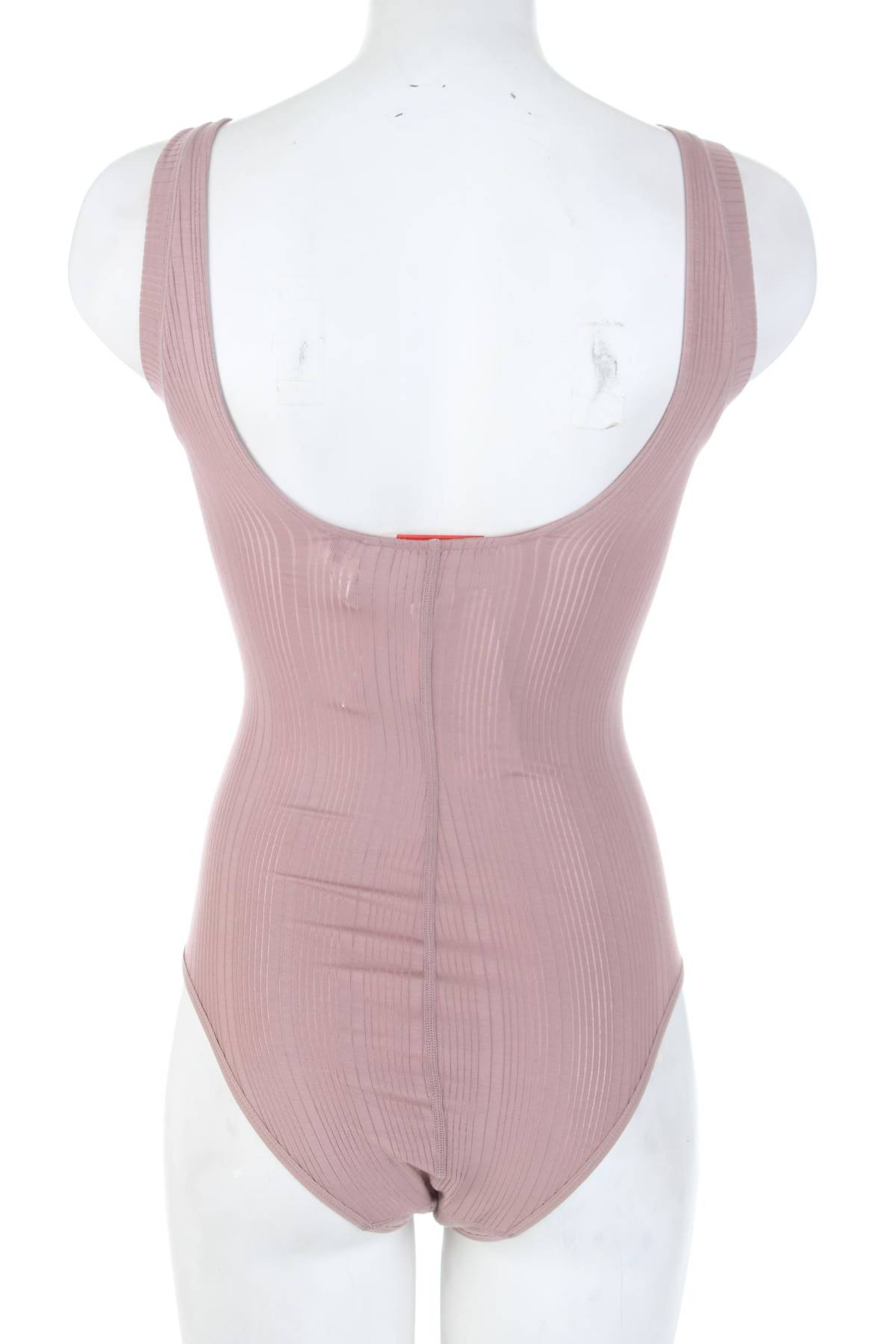 Γυναικείο κορμάκι Triumph2