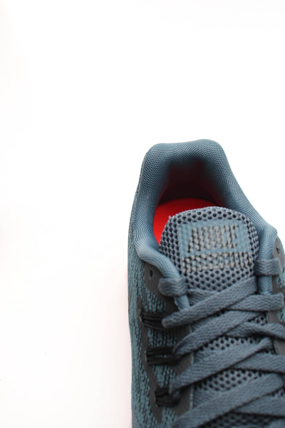 Маратонки Nike Zoom5 - Contour.bg Маратонки Nike Zoom5