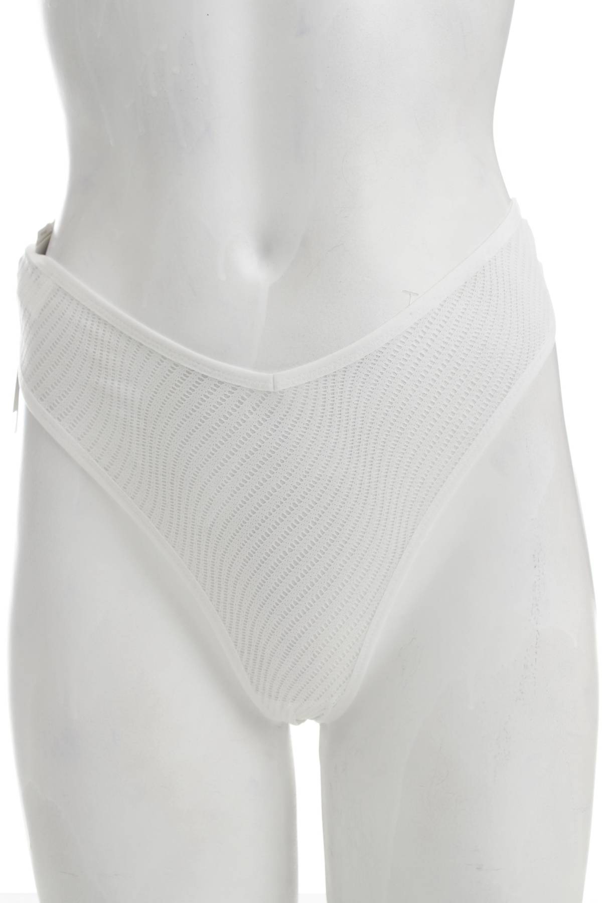 Бикини Triumph1 - Contour.bg Бикини Triumph1