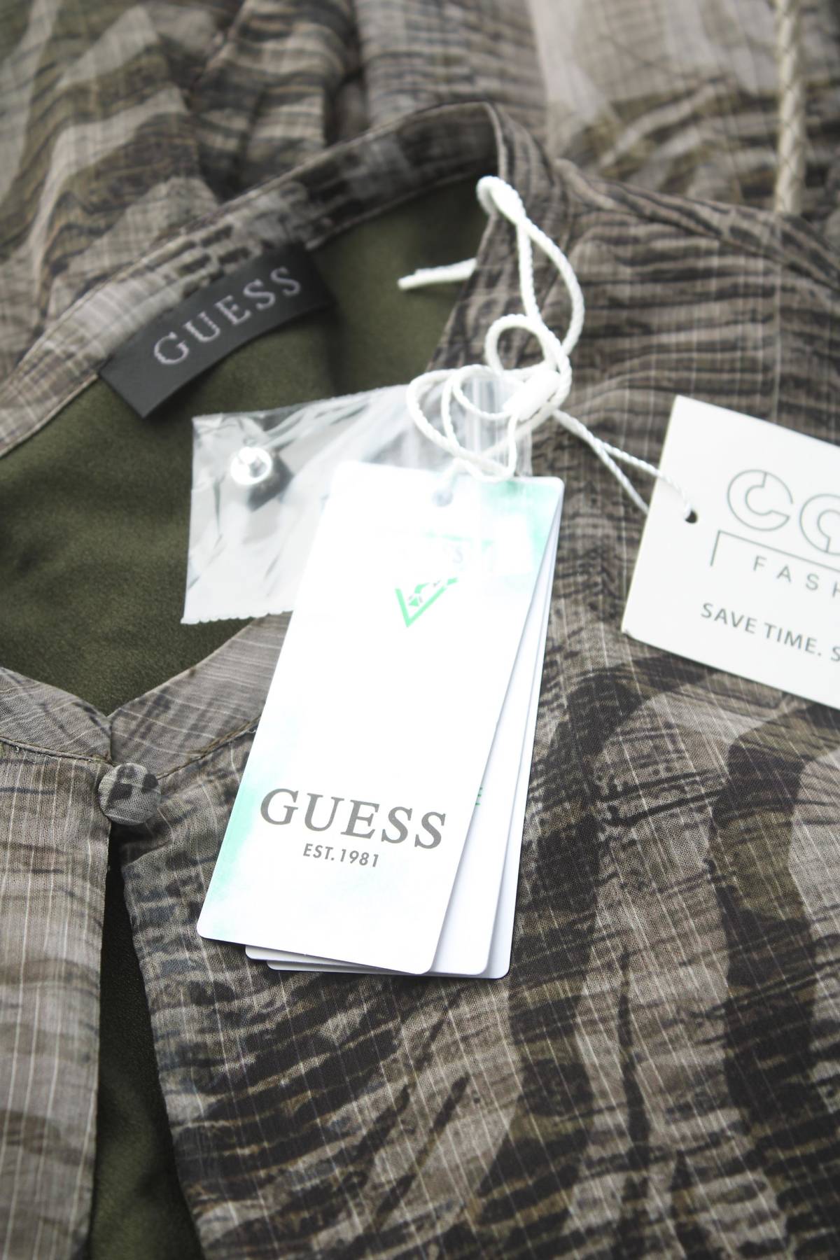 Φορέματα Guess3