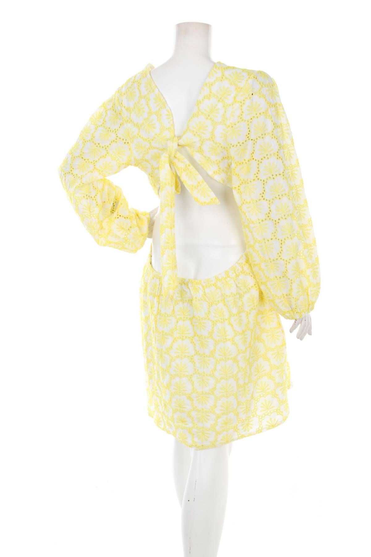 Рокля Boohoo2 - Contour.bg Рокля Boohoo2