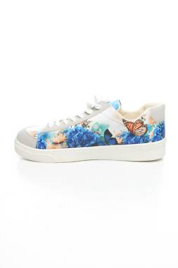 Sneakers Goby2