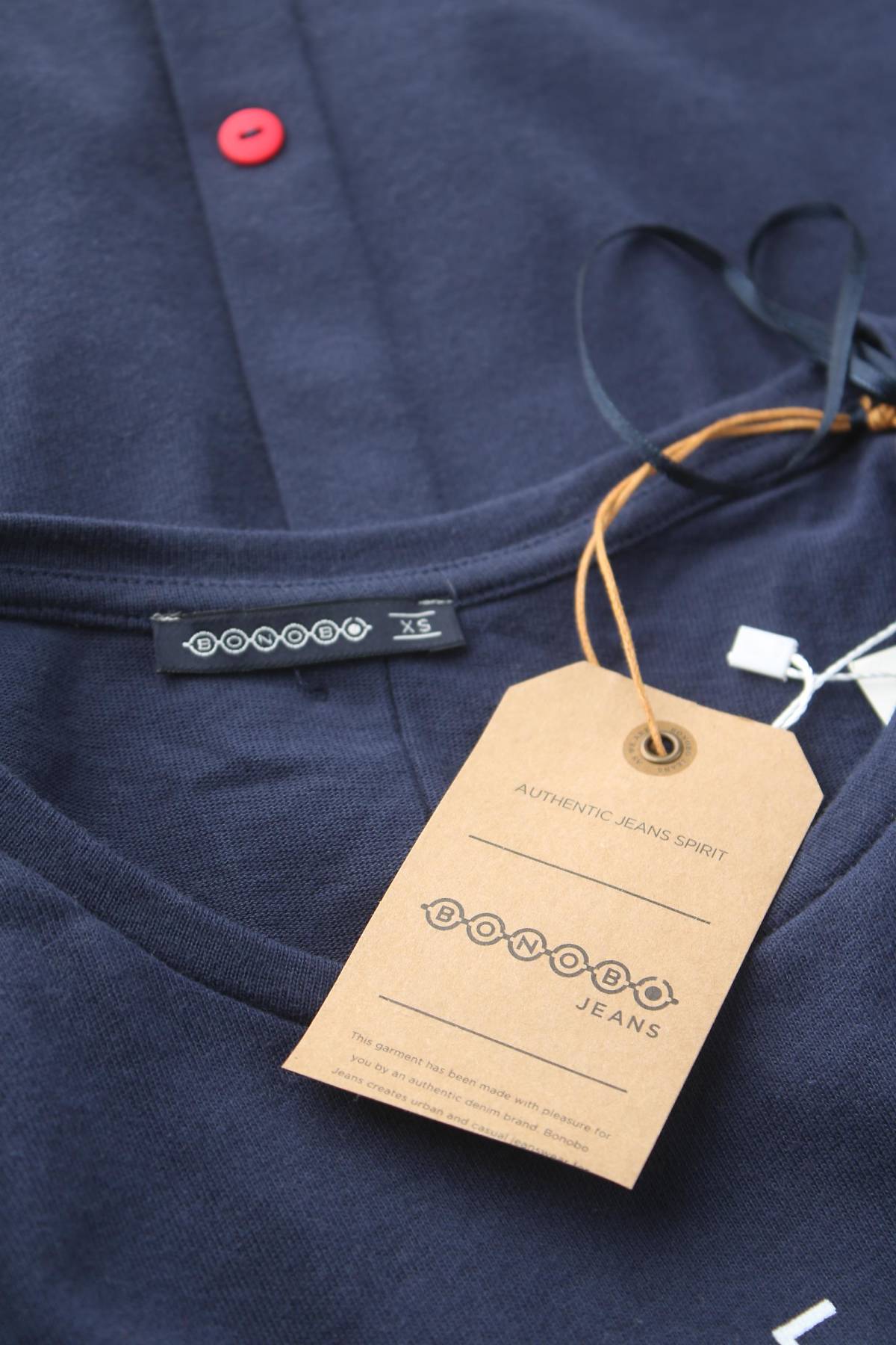 Дамска блуза Bonobo3