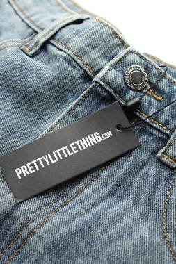 Дамски къси дънки Pretty Little Thing2