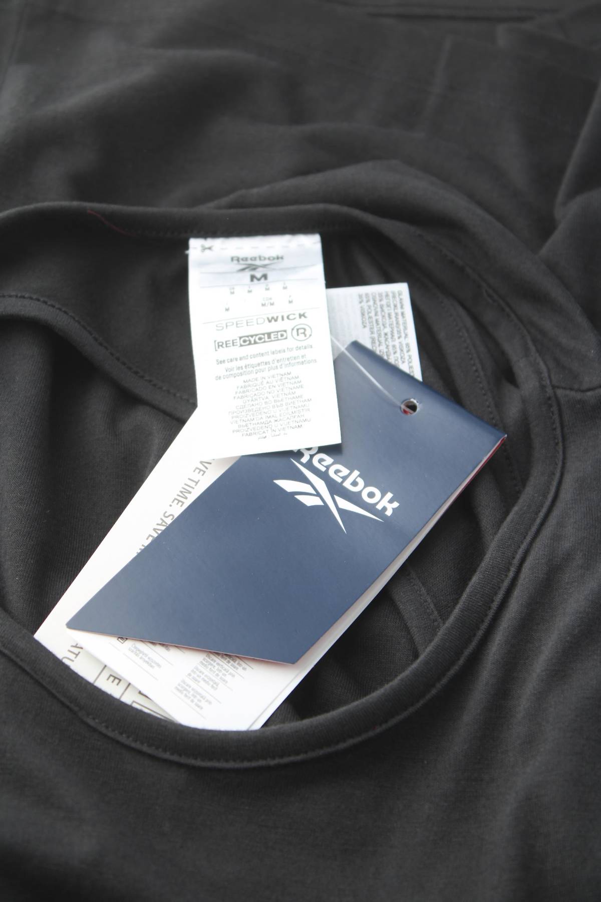 Γυνικείο αθλητικό αμάνικο Reebok3