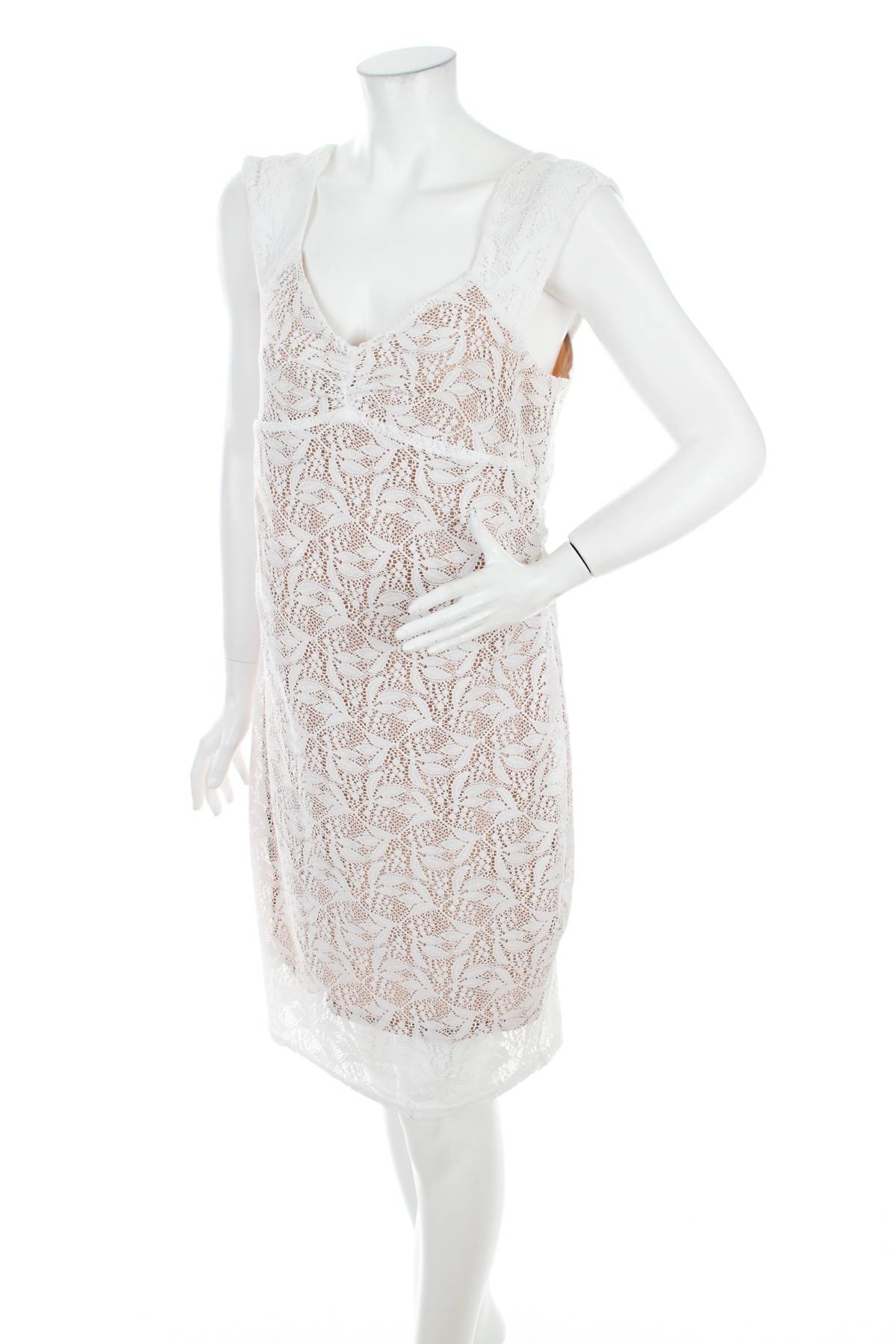 Φορέματα Guess1