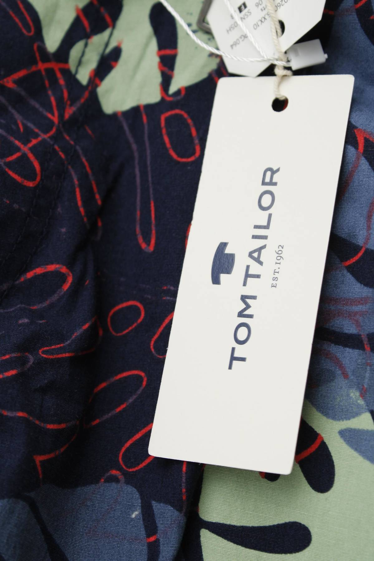 Мъжки къс панталон Tom Tailor3 - Contour.bg Мъжки къс панталон Tom Tailor3