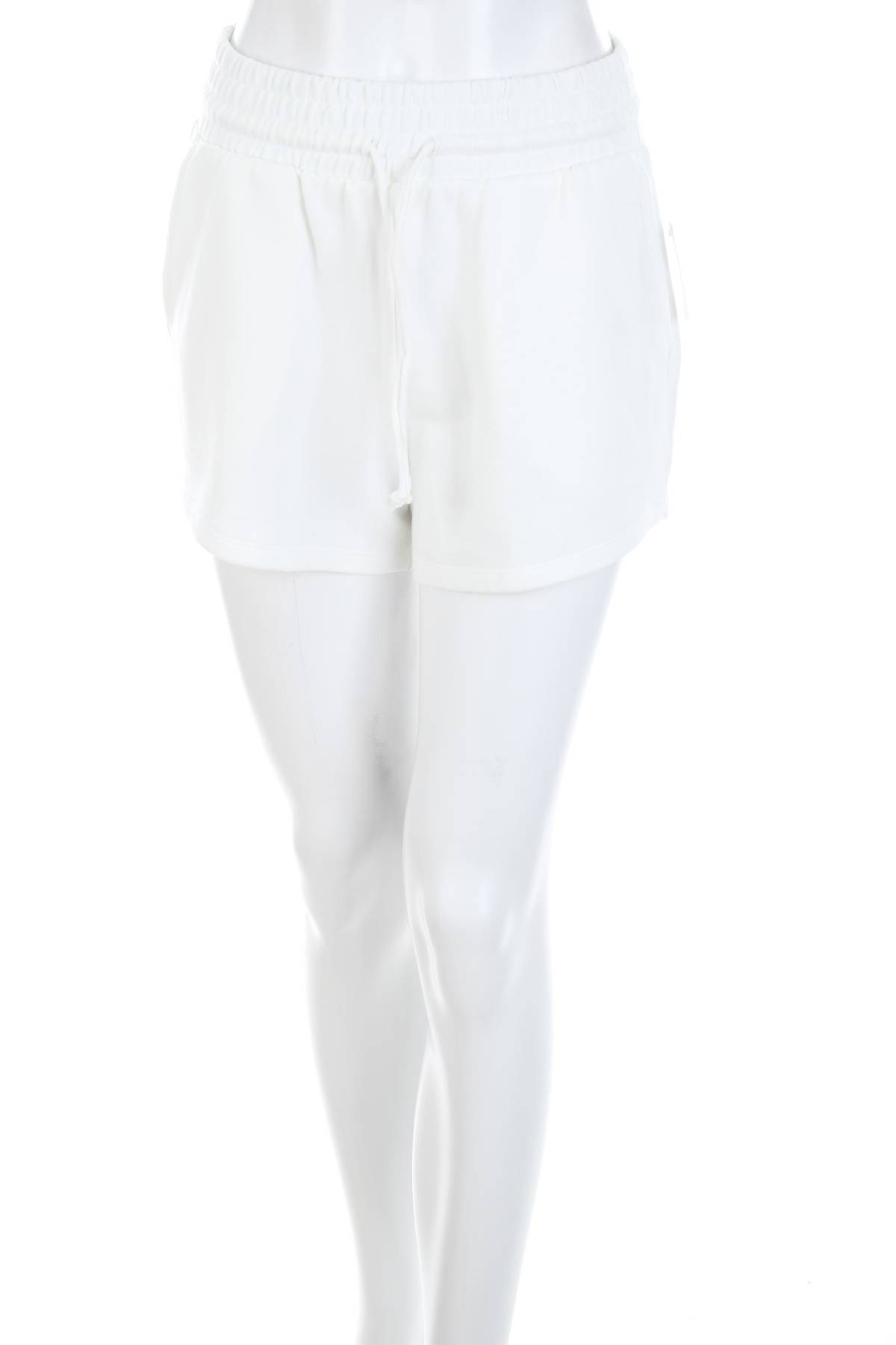 Дамски къс панталон Gap1