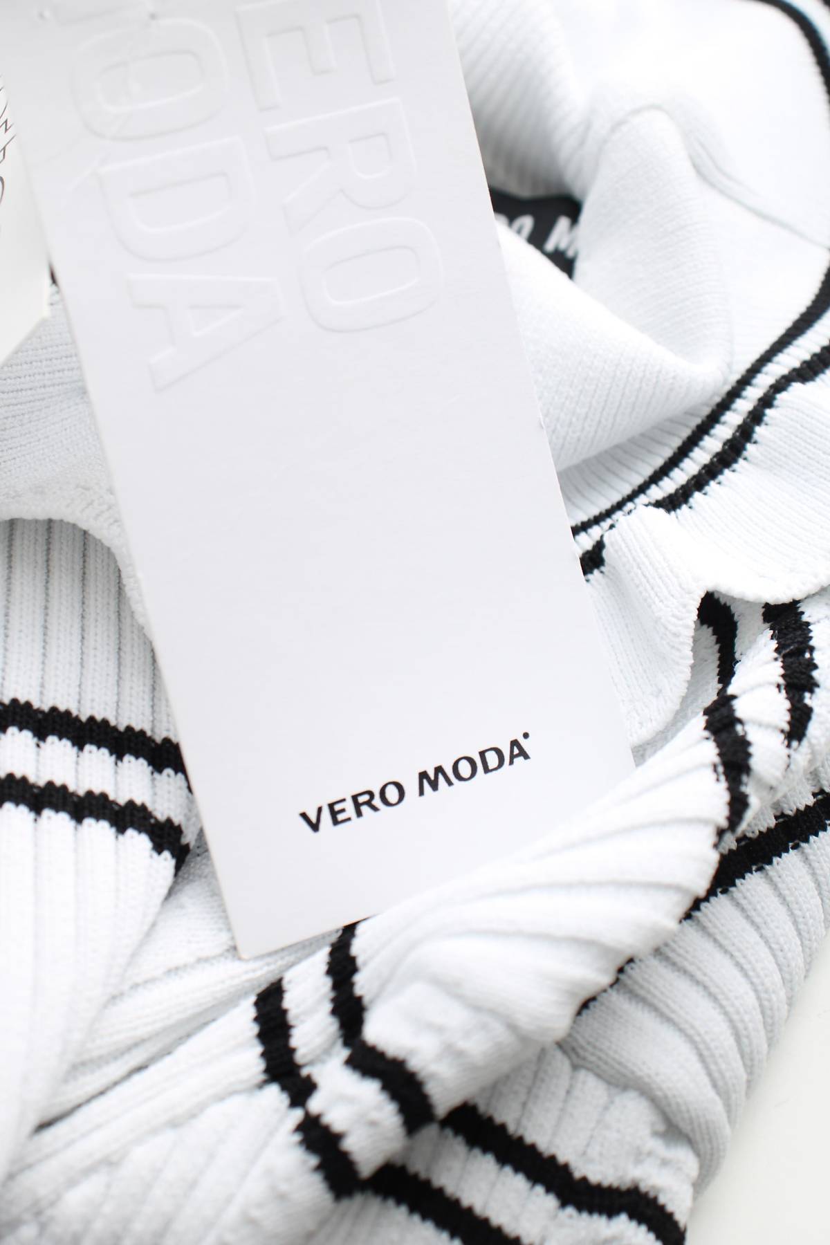 Дамски пуловер Vero Moda3