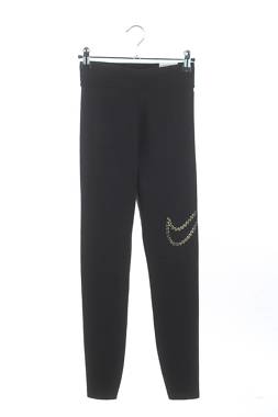 Дамски спортен клин Nike1