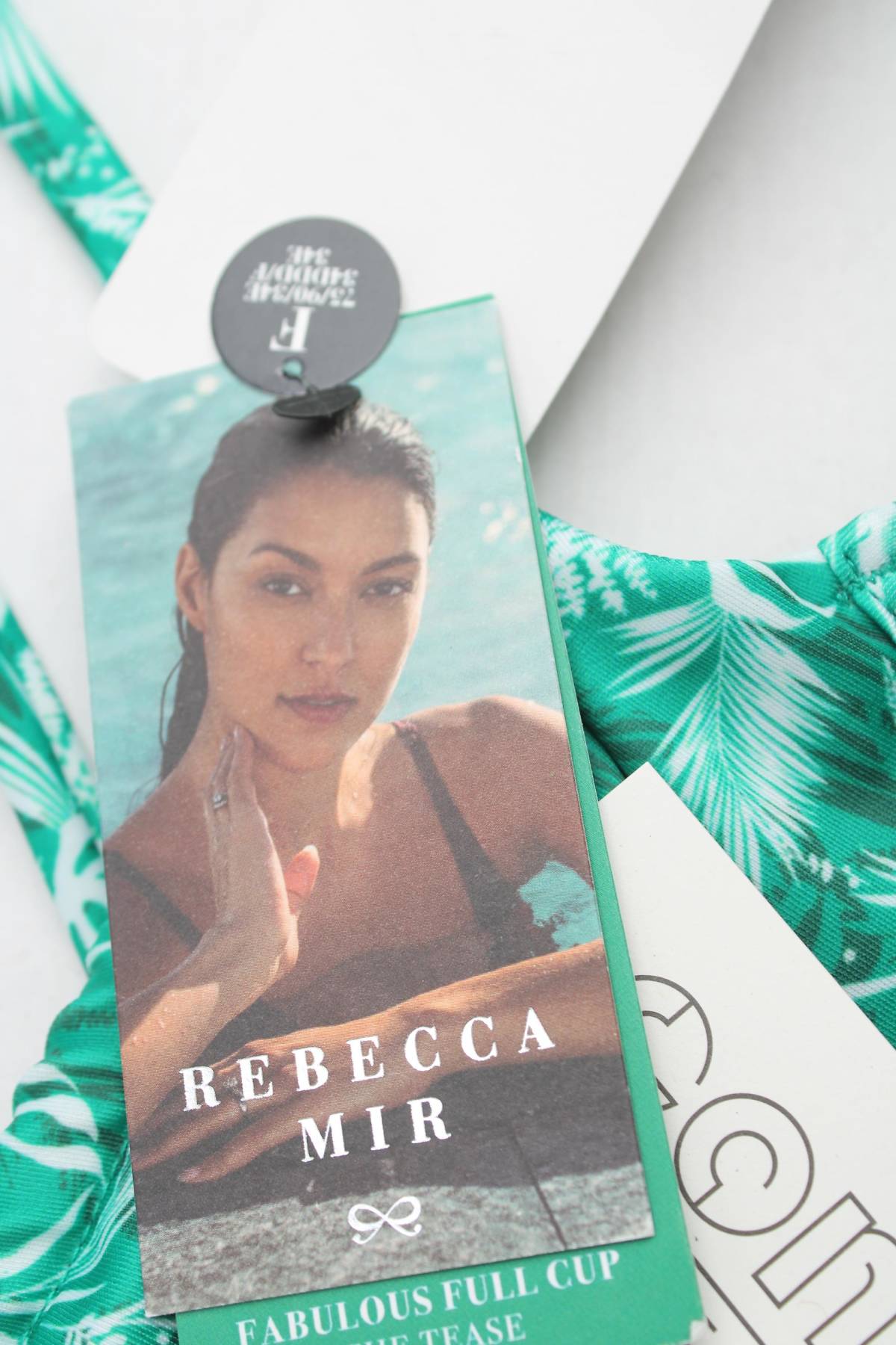 Бански костюм Rebecca Mir x Hunkemöller 3 - Contour.bg Бански костюм Rebecca Mir x Hunkemöller 3