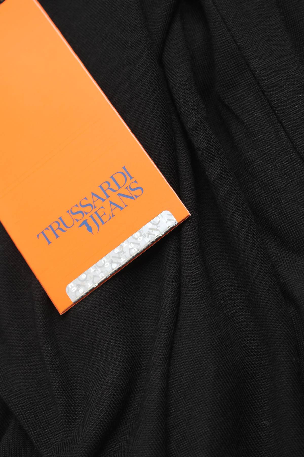 Дамска тениска Trussardi Jeans3 - Contour.bg Дамска тениска Trussardi Jeans3