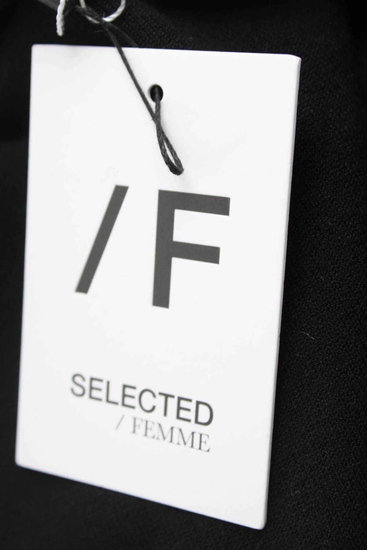 Дамски пуловер Selected Femme3