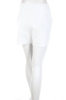 Дамски къс панталон Only2