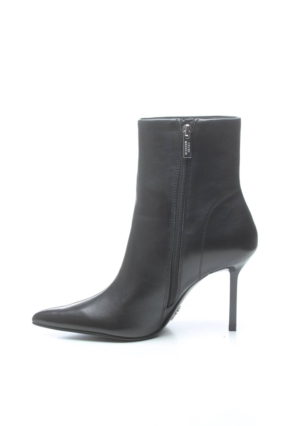 Γυναικεία μποτάκια Steve Madden2