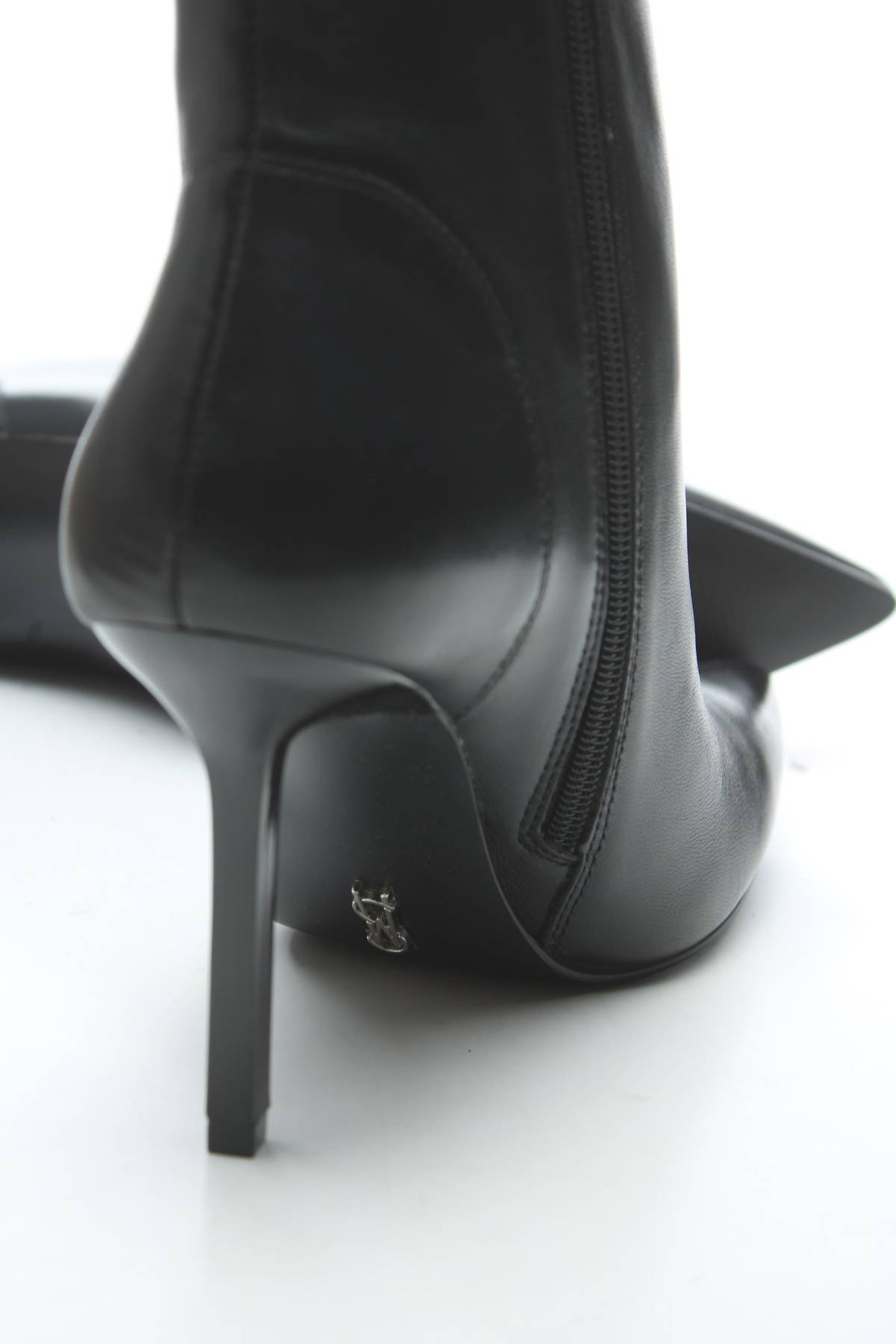 Γυναικεία μποτάκια Steve Madden5