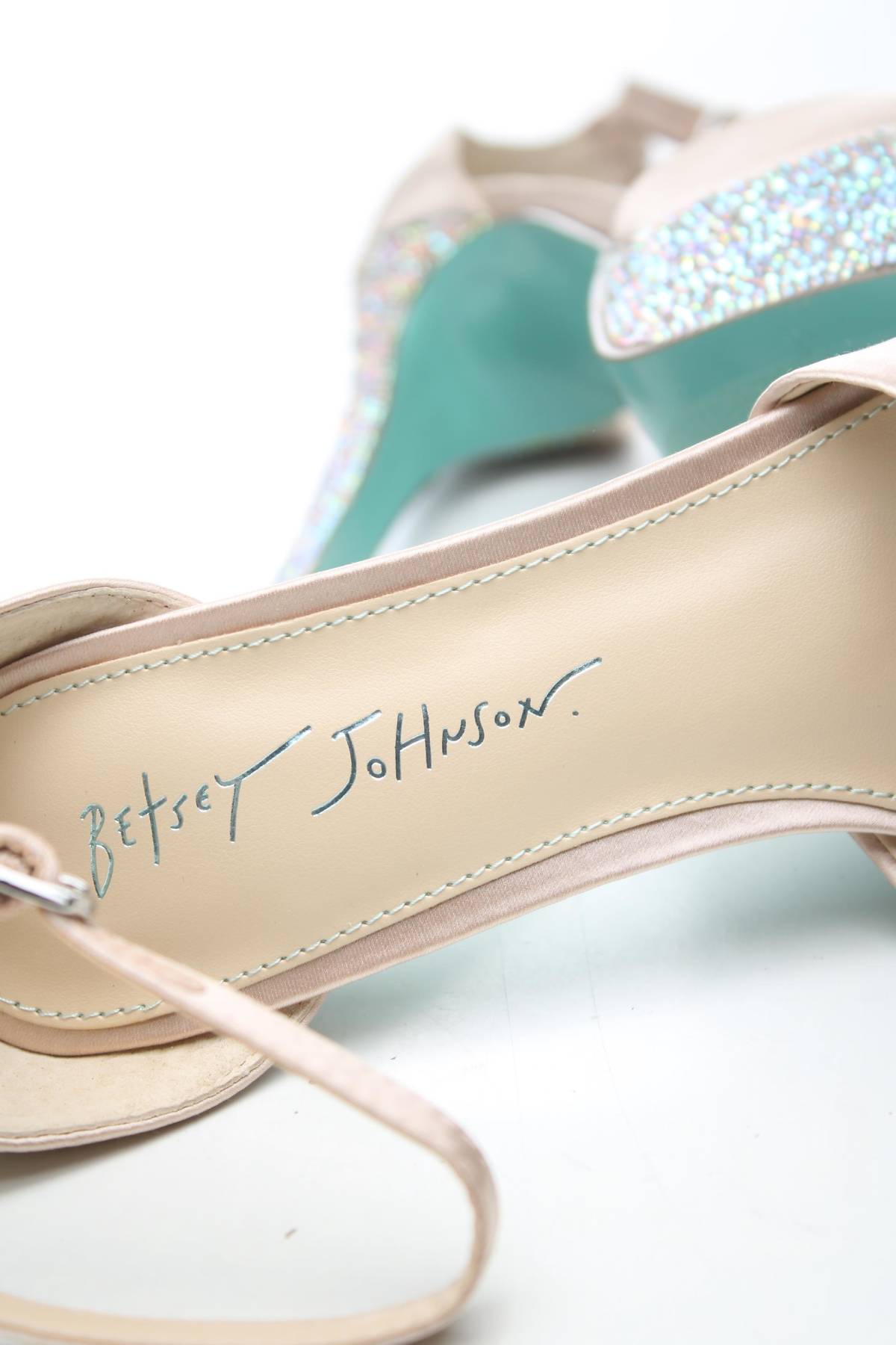 Сандали Betsey Johnson5