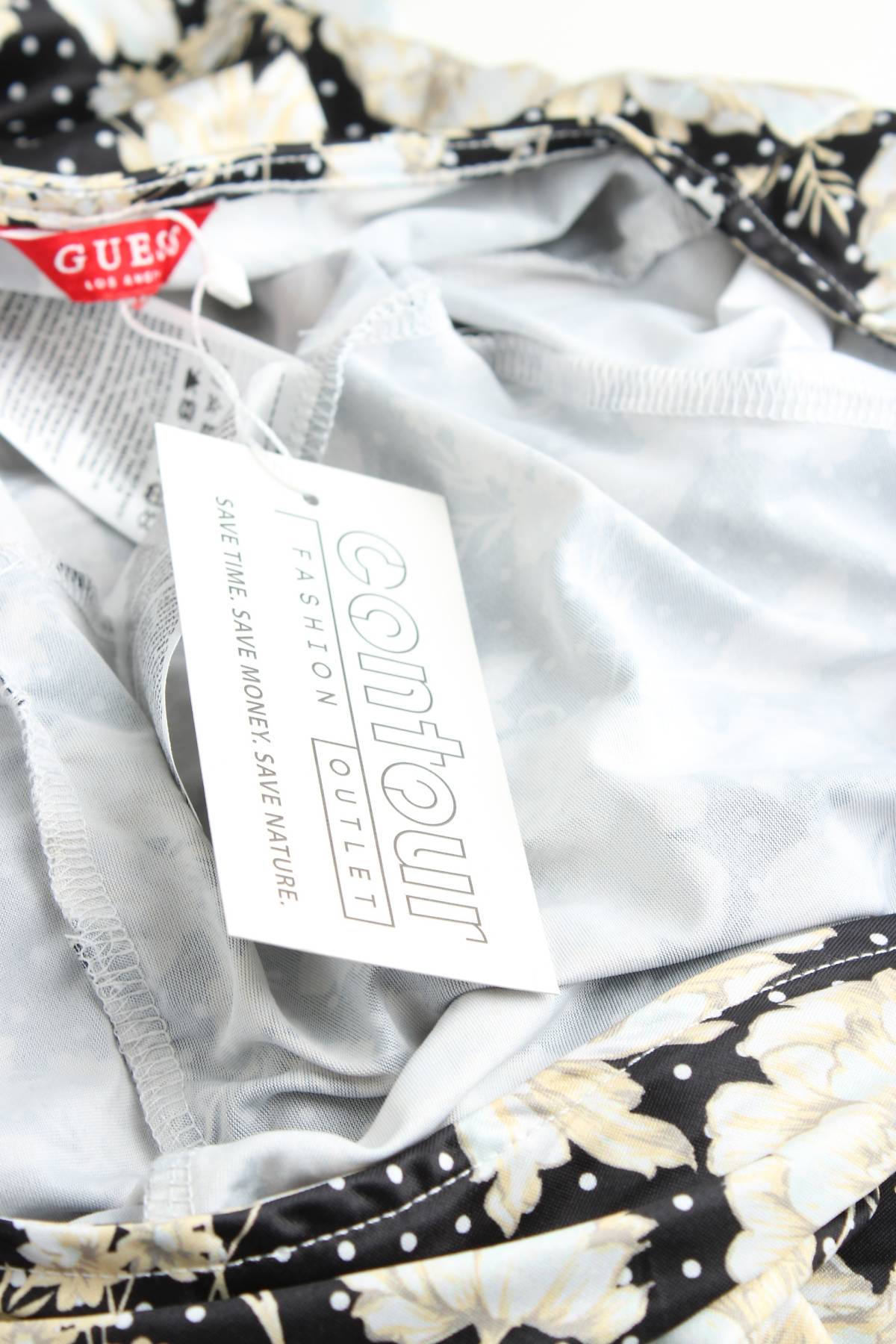 Φορέματα Guess3