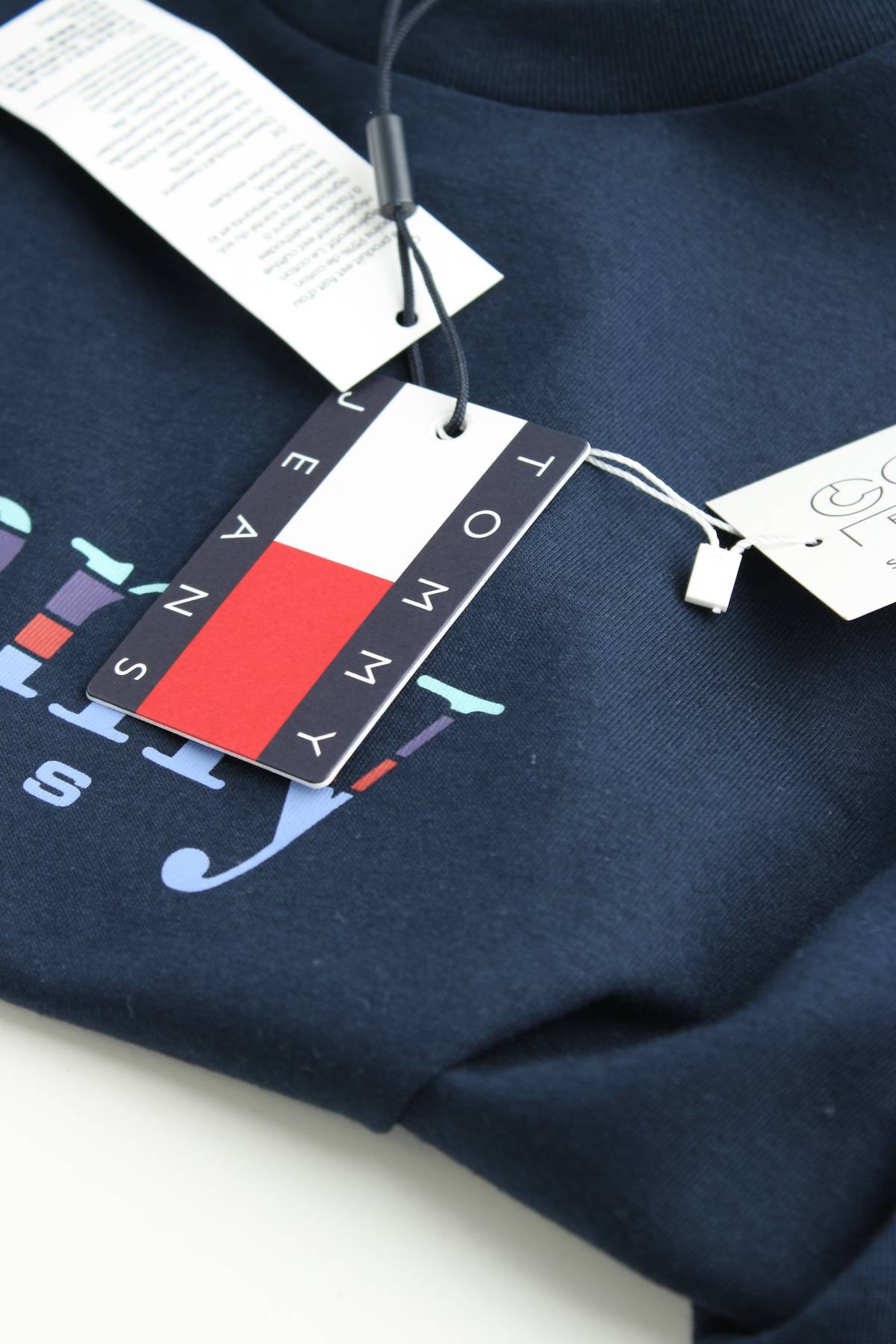 Мъжка тениска Tommy Jeans3