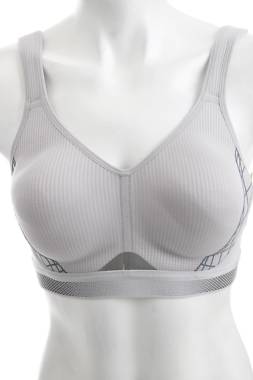 Спортен сутиен Triumph Triaction1
