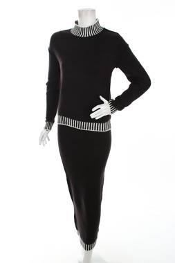 Дамски комплект Boohoo1