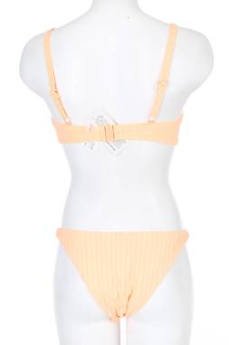Бански костюм Hunkemoller2