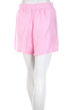 Γυναικείο σορτσάκι Vero Moda2