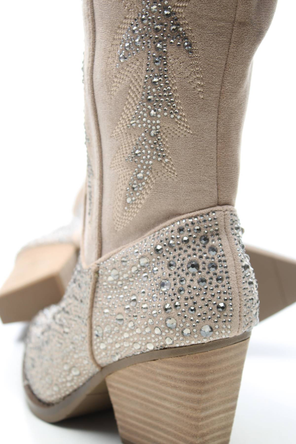 Γυναικείες μπότες Madden Girl5