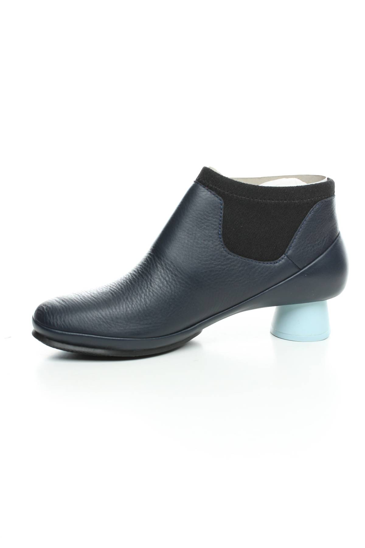 Дамски обувки Camper2