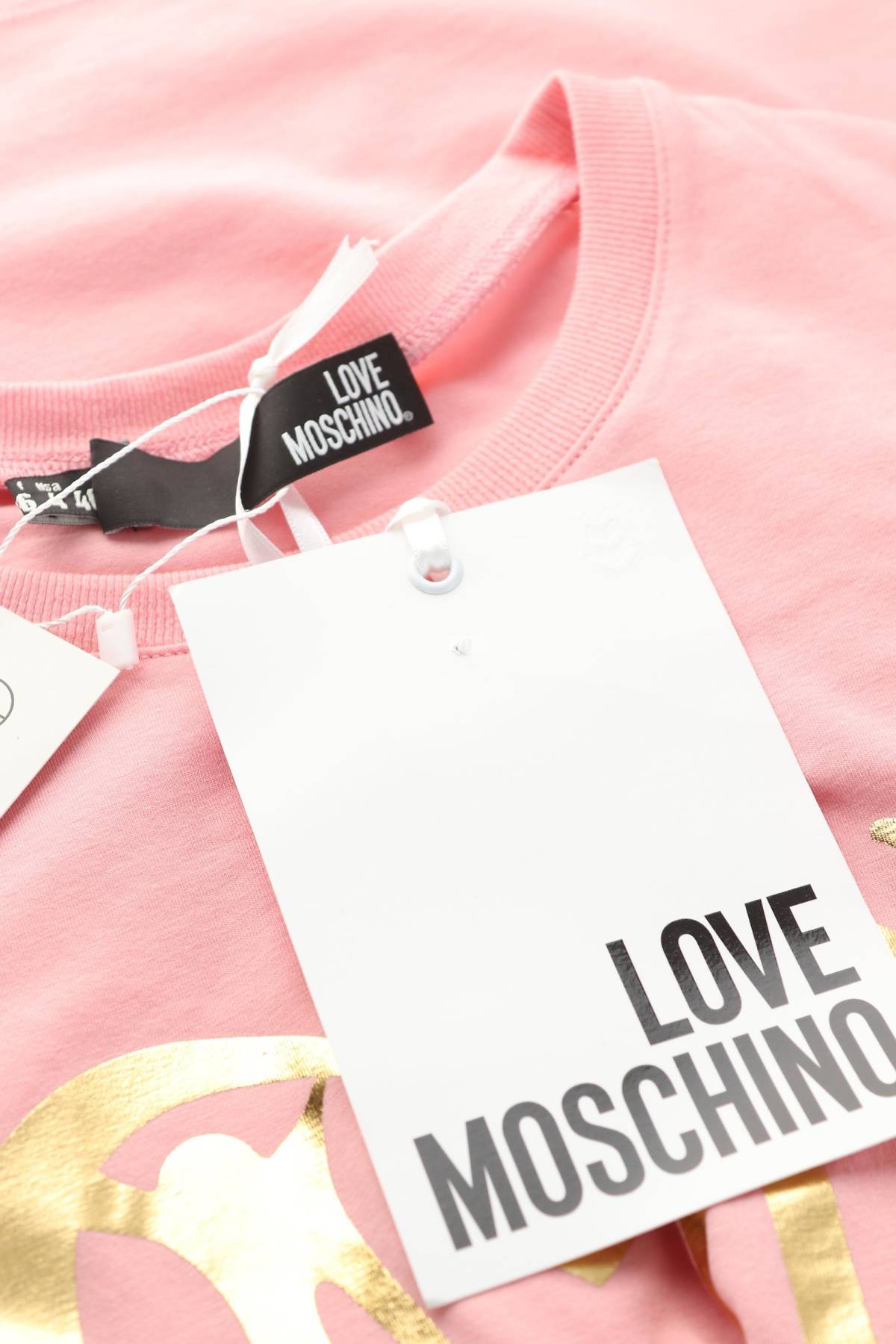 Дамска блуза Love Moschino3