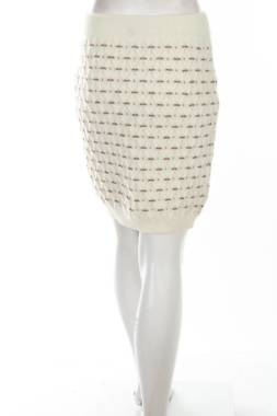 Пола Guess2