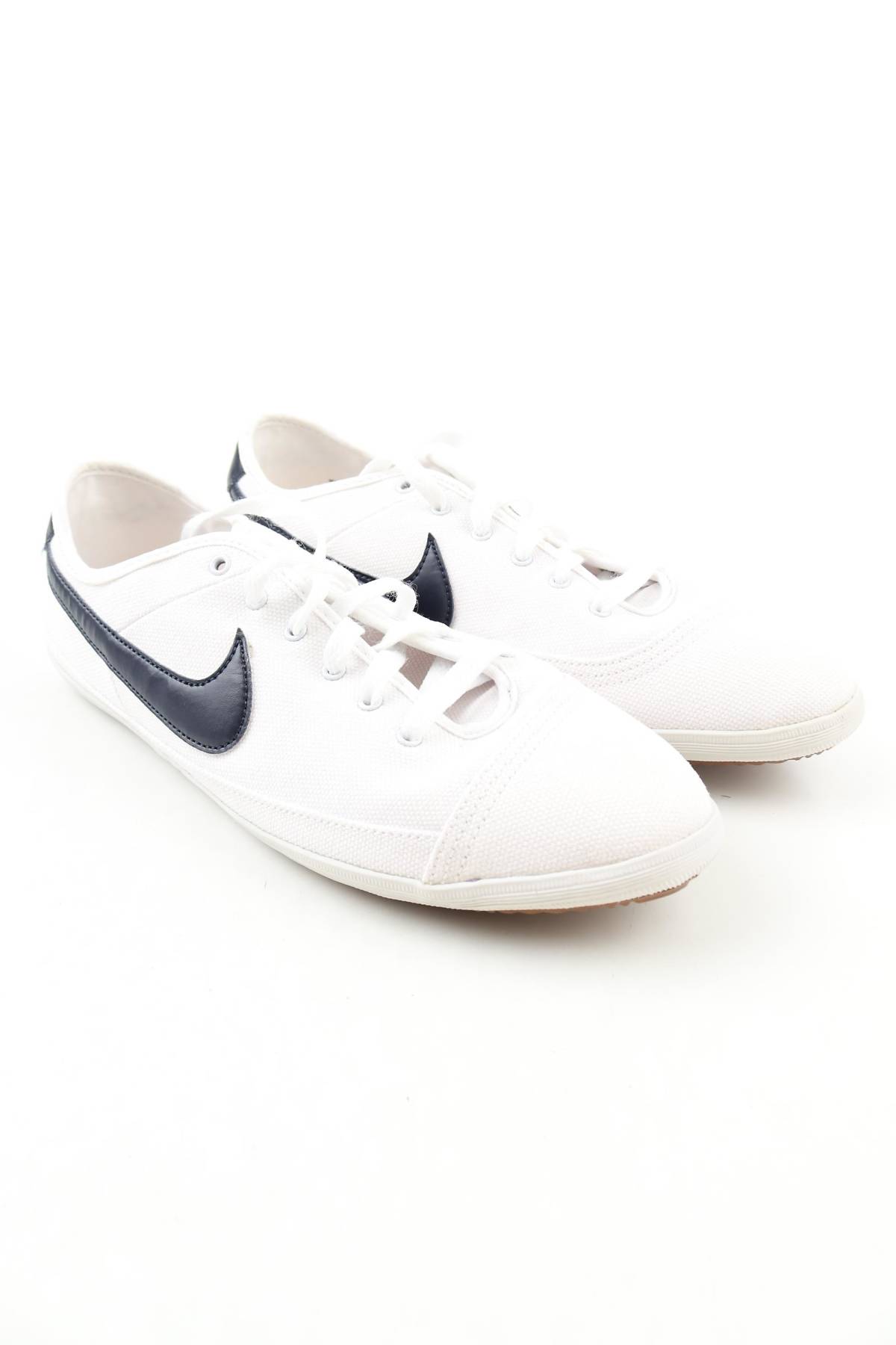 Sneakers Nike3