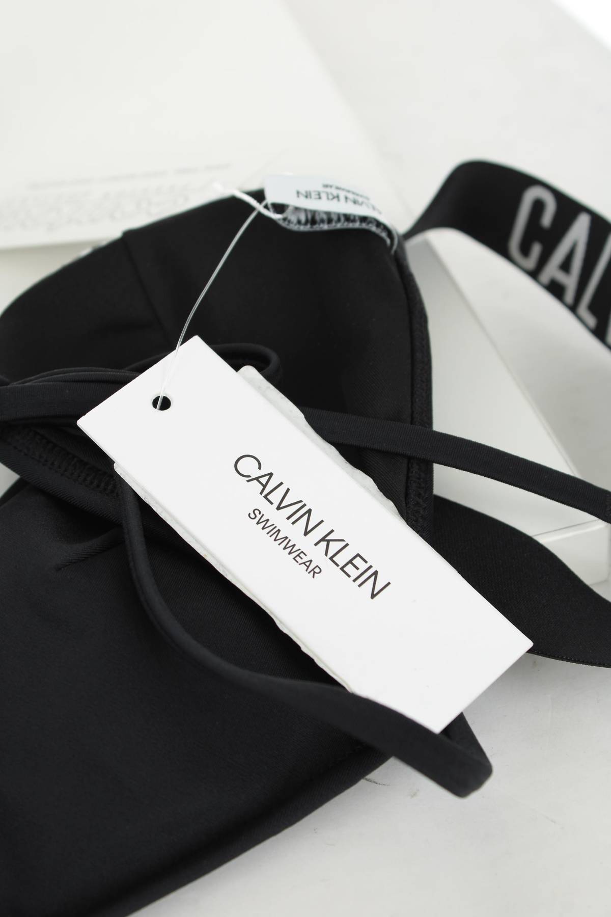 Бански горнище Calvin Klein3 - Contour.bg Бански горнище Calvin Klein3