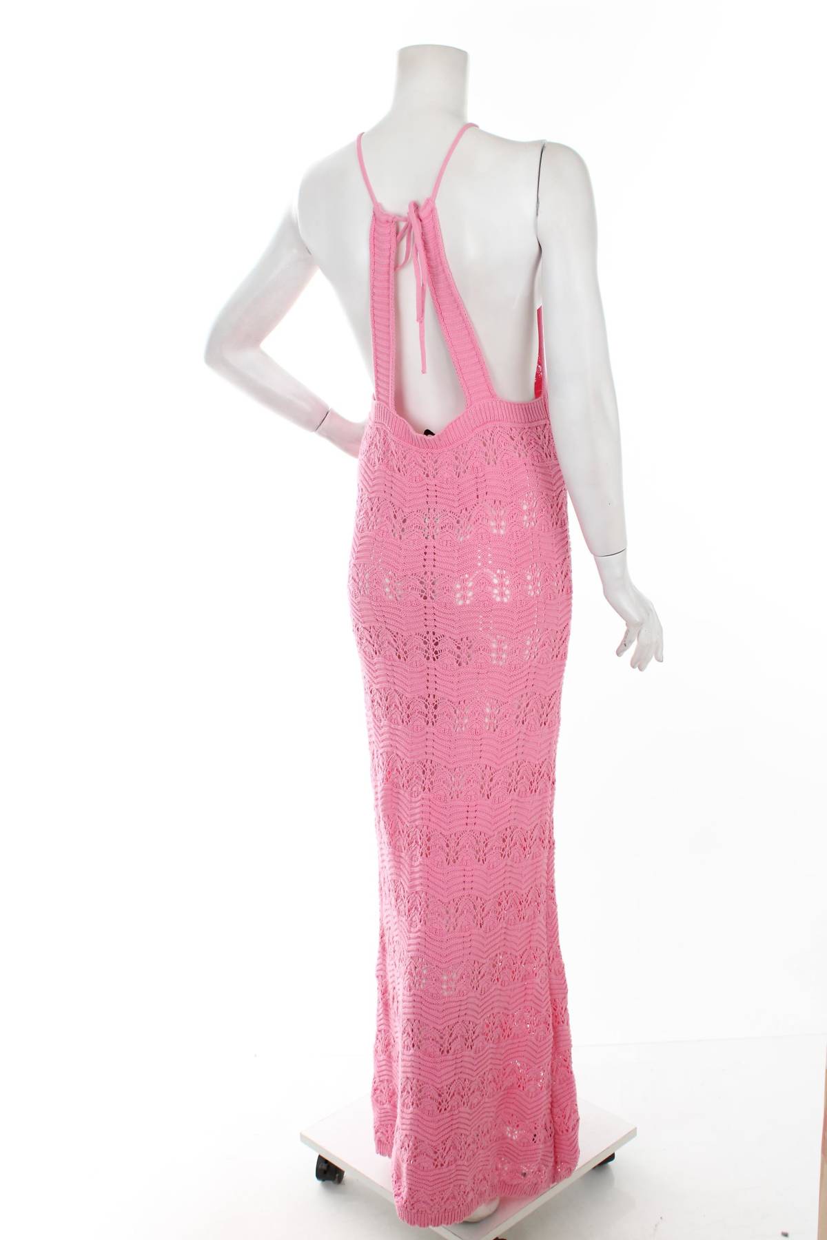 Рокля Reserved2