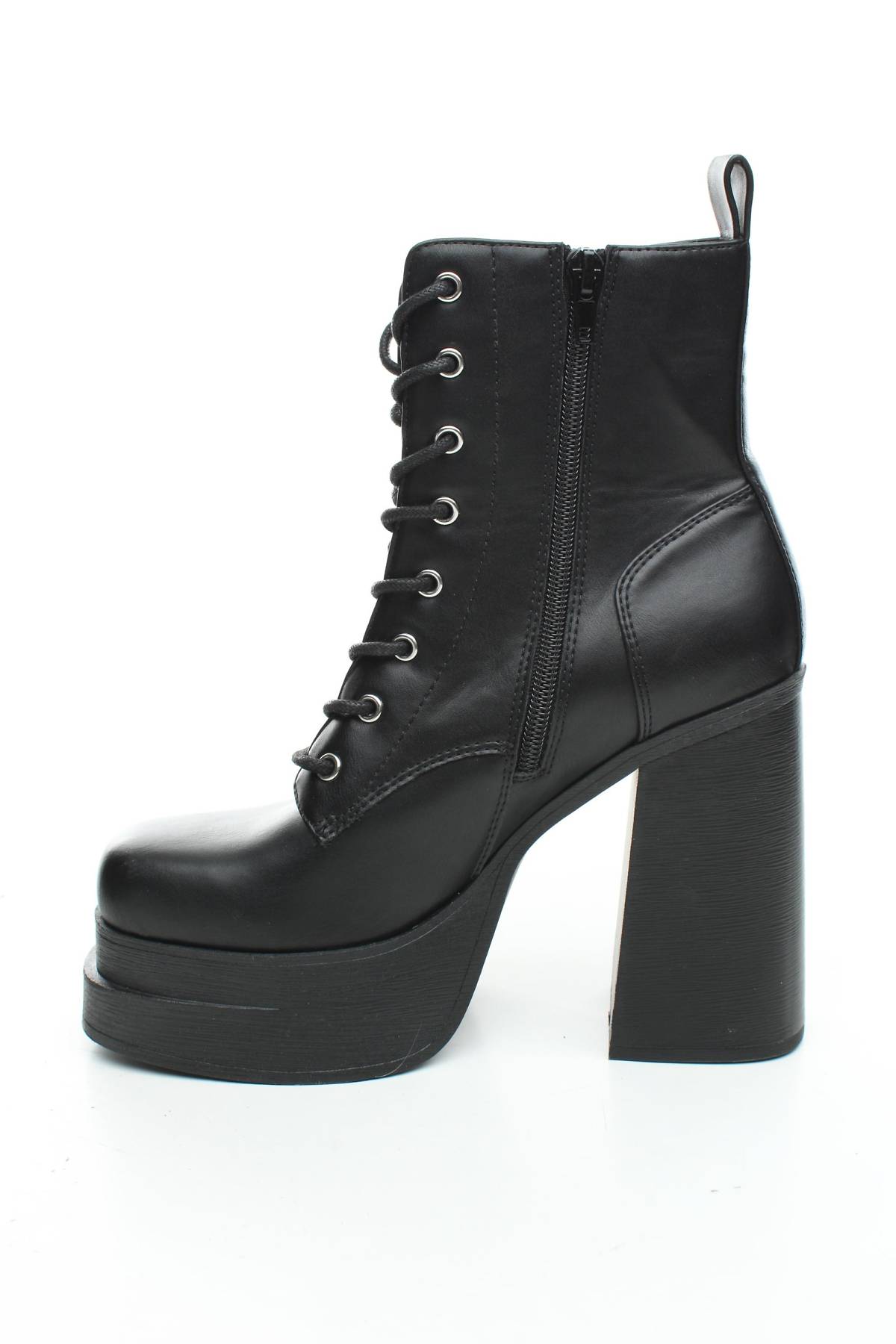 Дамски боти Steve Madden2