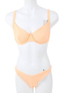 Бански костюм Hunkemoller1