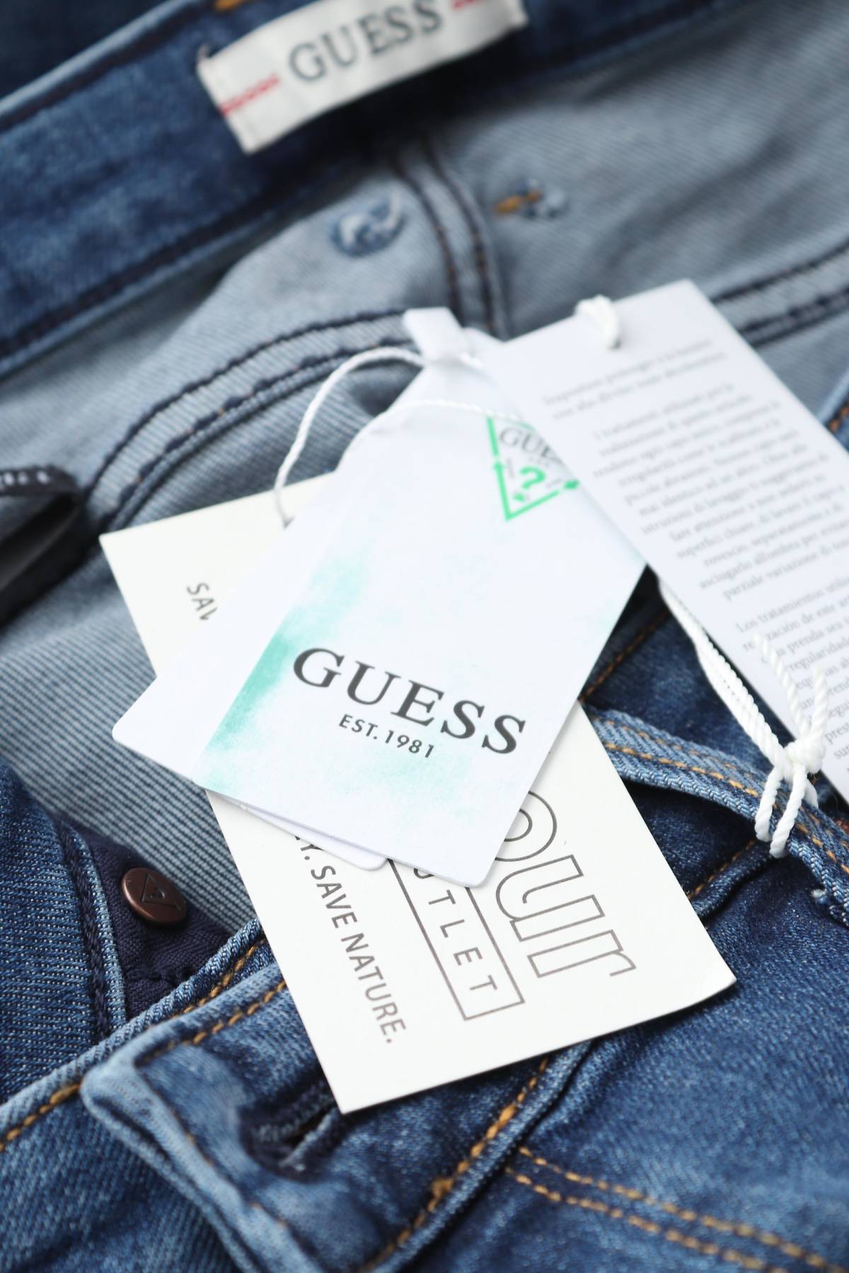 Дамски дънки Guess3