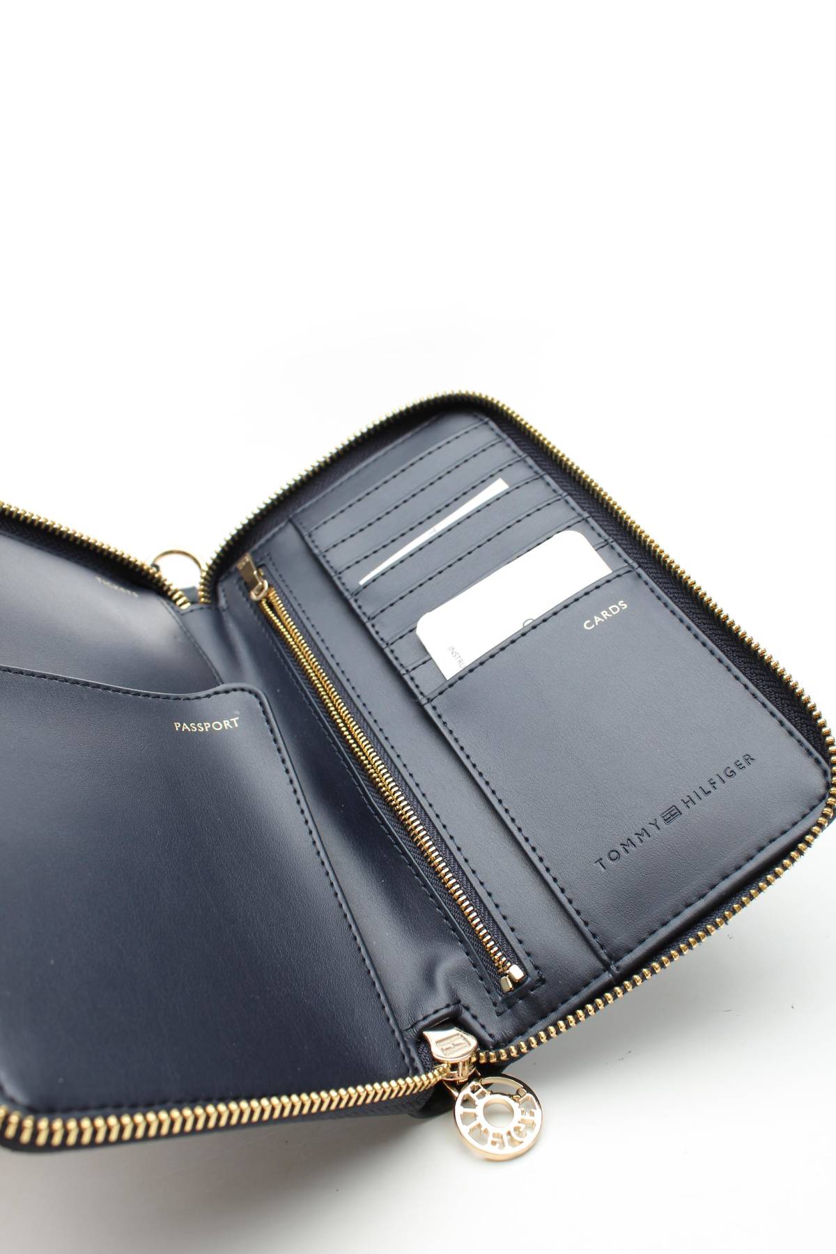 Портмоне Tommy Hilfiger3 - Contour.bg Портмоне Tommy Hilfiger3