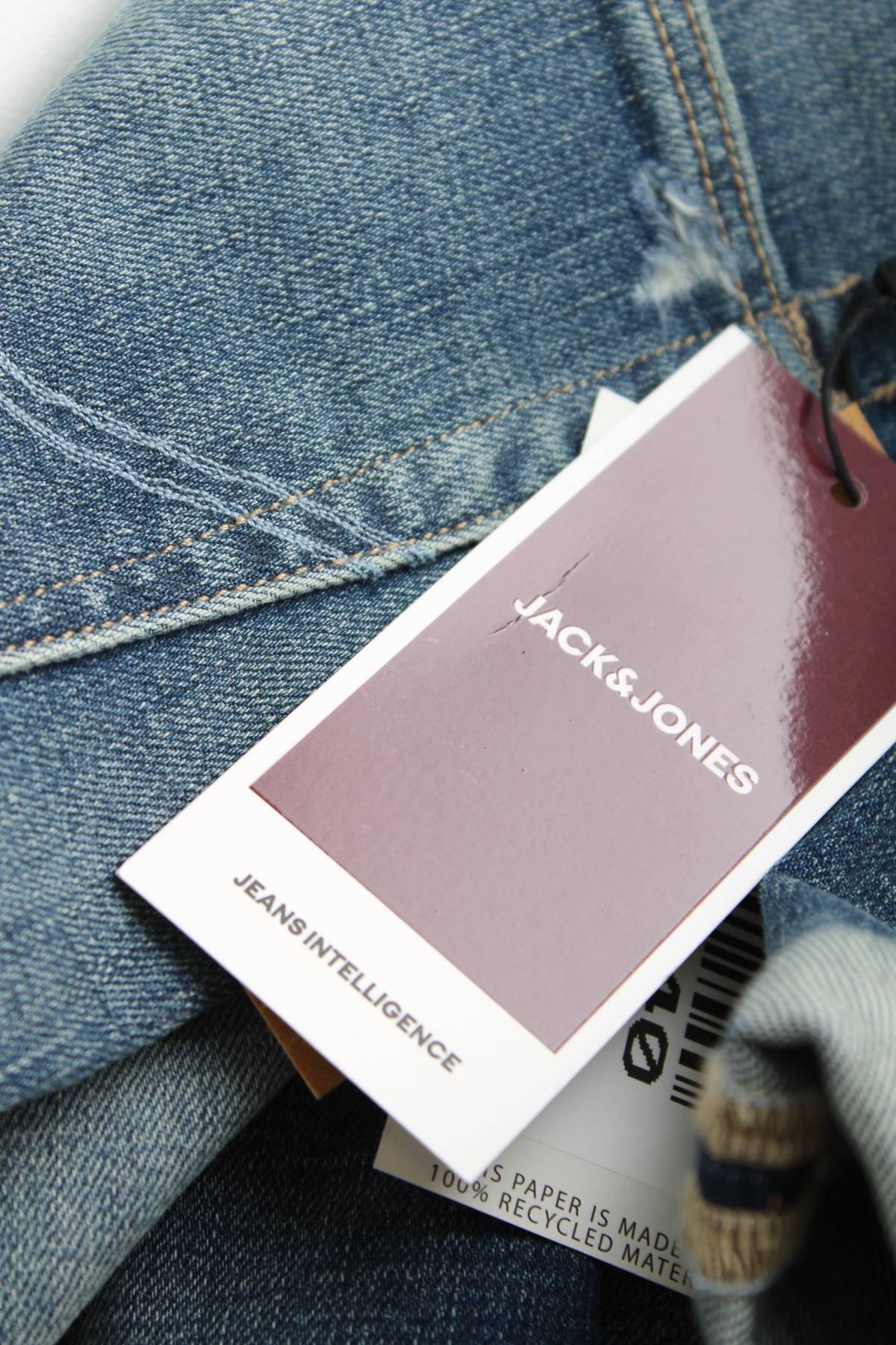 Мъжки къси дънки Jack & Jones3 - Contour.bg Мъжки къси дънки Jack & Jones3