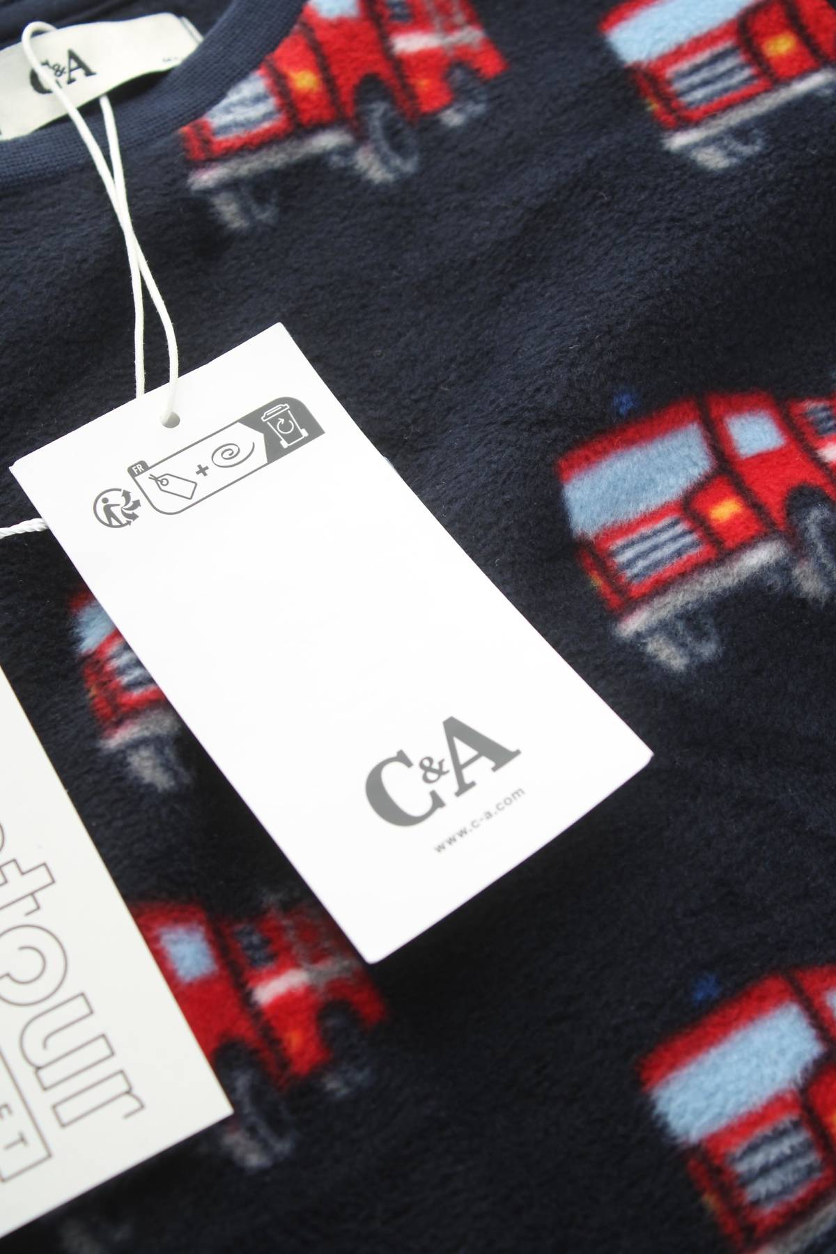 Детска пижама C&A3 - Contour.bg Детска пижама C&A3