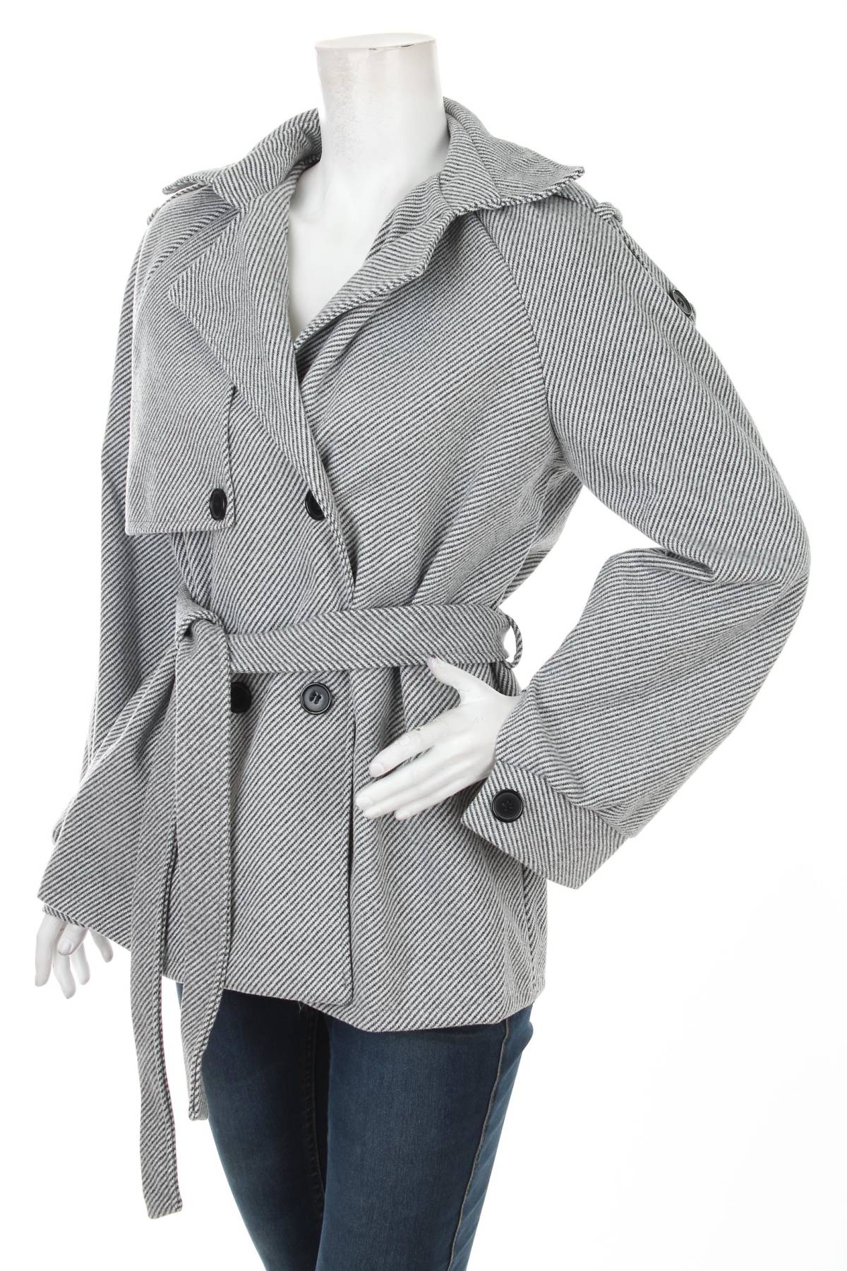 Дамско палто Boohoo1