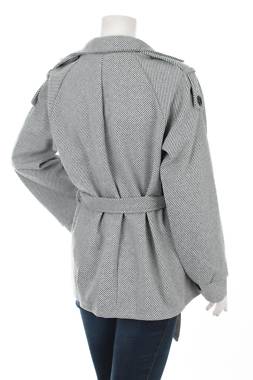 Дамско палто Boohoo2