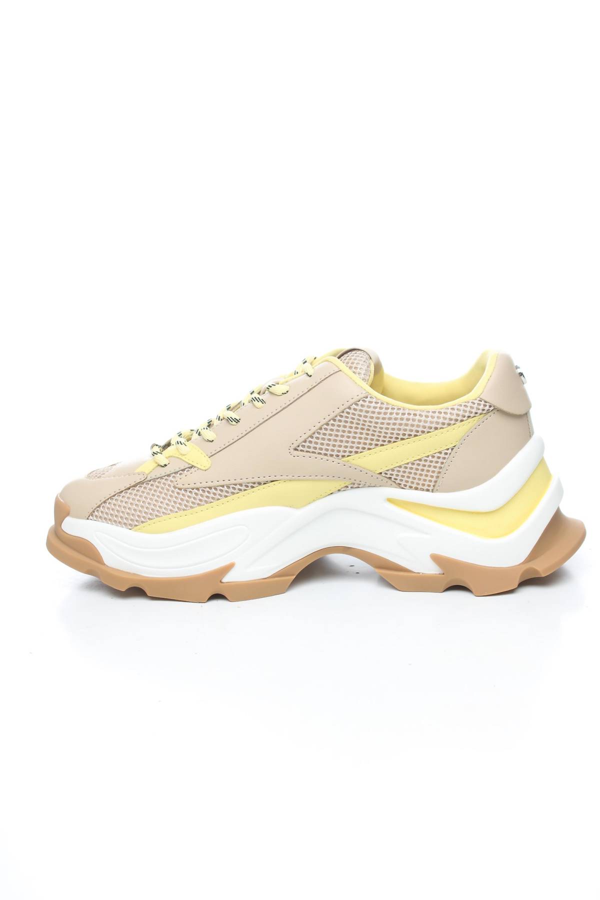 Αθλητικά παπούτσια Steve Madden2