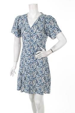 Φορέματα Only1