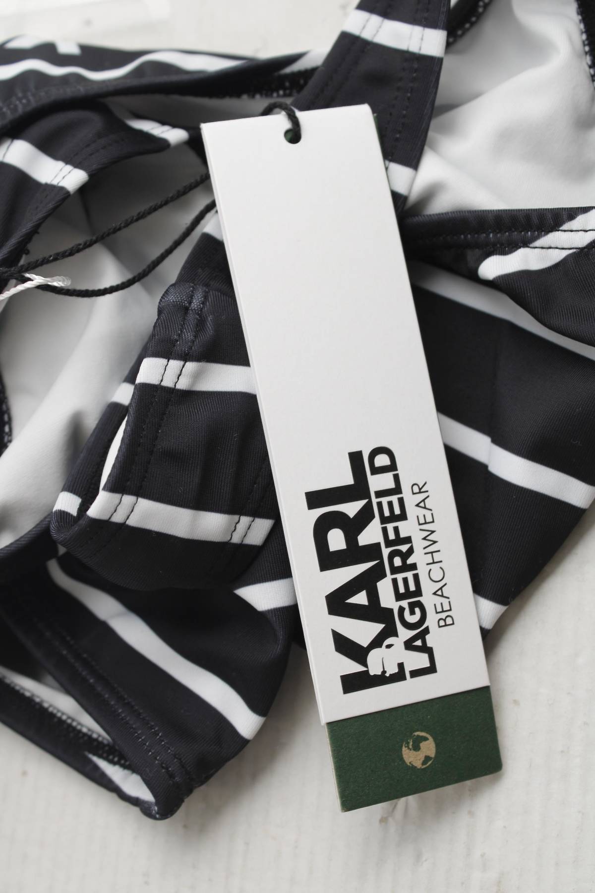 Бански горнище Karl Lagerfeld4 - Contour.bg Бански горнище Karl Lagerfeld4