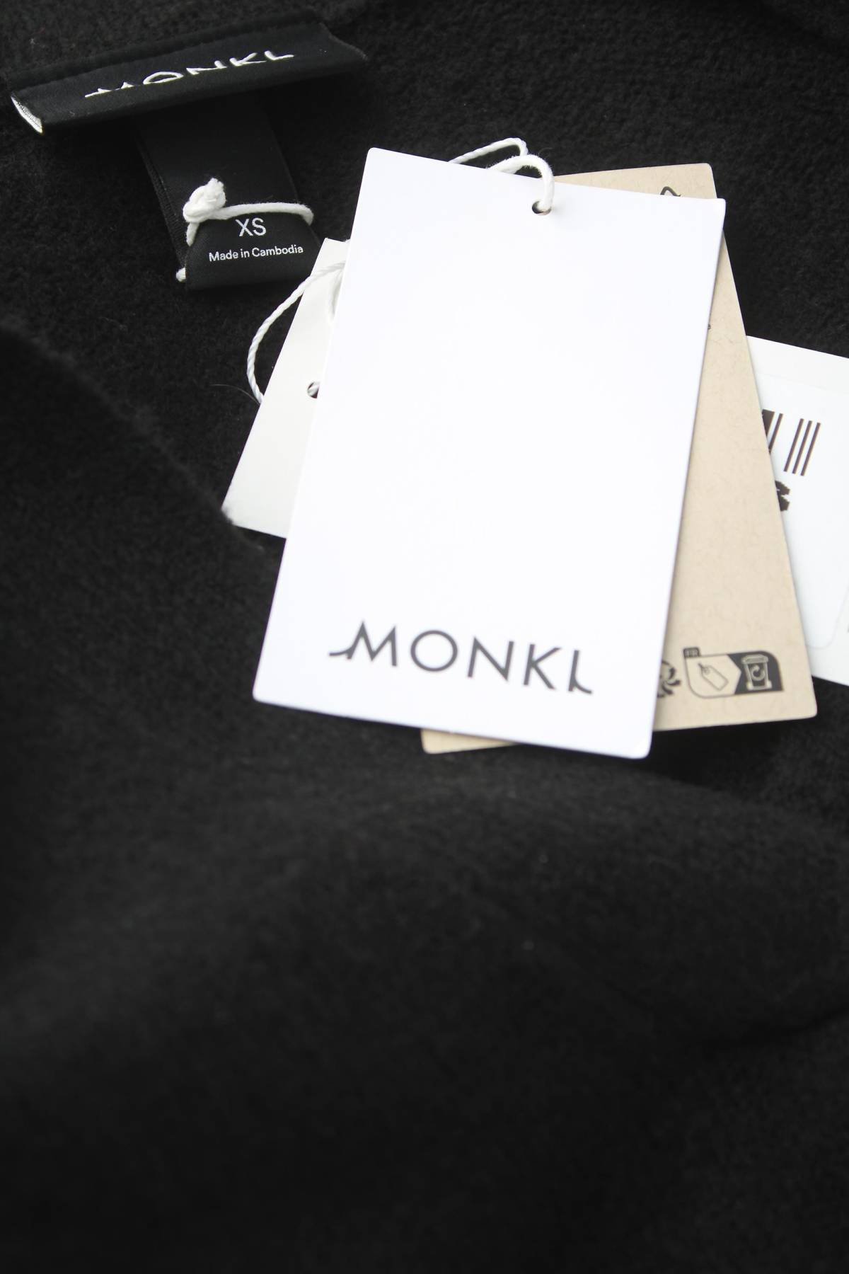 Γυναικείο πουλόβερ Monki3