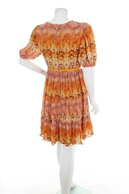 Φορέματα Guess By Marciano2