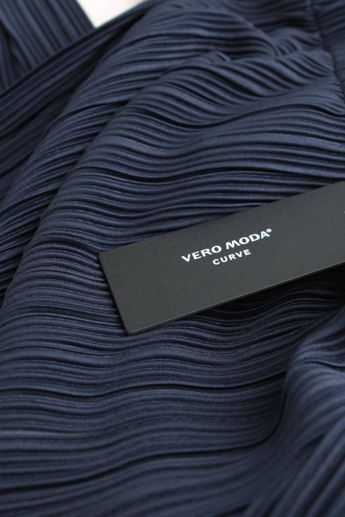 Дамски панталон Vero Moda3