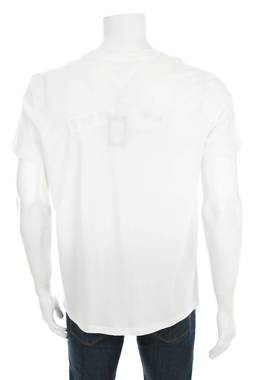 Мъжка тениска Tommy Jeans2