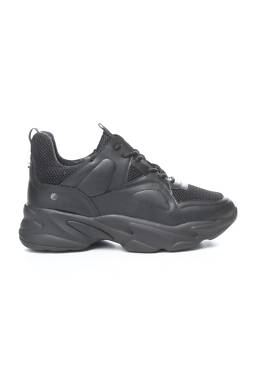 Дамски обувки Steve Madden1 - Contour.bg Дамски обувки Steve Madden1